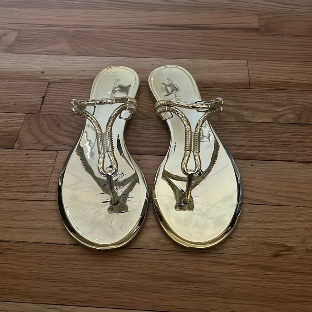 BCBGMAXAZRIA gold mirrored sandals jewelry hardware